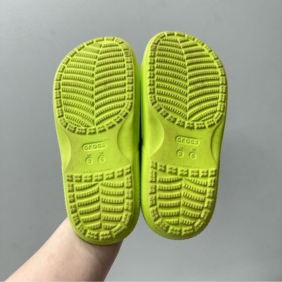 Crocs Kids Lime Bright Green Slides Sandals boys 3 - Picture 6 of 6